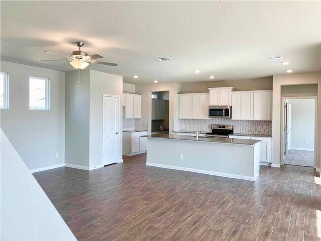 Photo - 3017 Settlement Dr