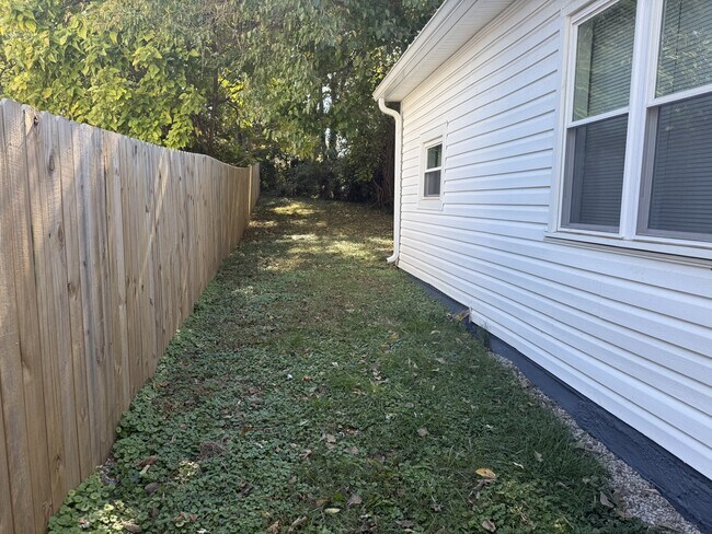 Photo - 538 University Ave