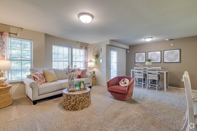 1BR,1BA - 789SF - Living Area