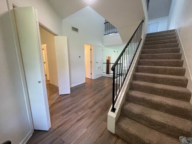 Photo - 1420 Accomac Pl Unit 6