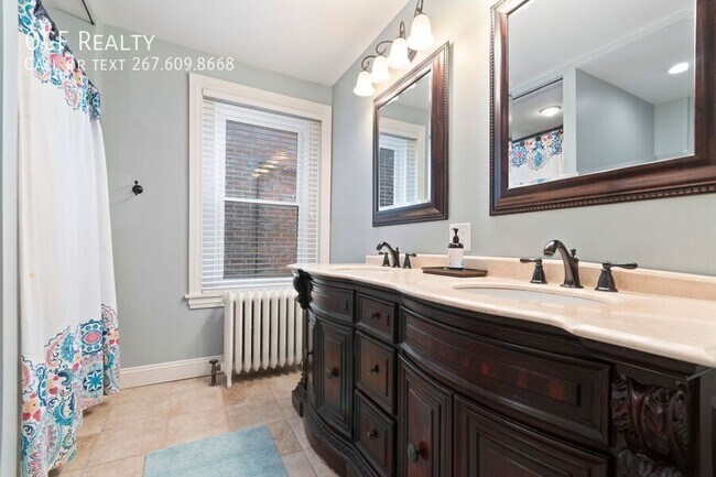 Photo - 104 Rochelle Ave