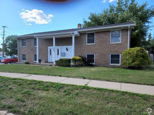 Building Photo - 220 W Frank St Unit 2 Rental