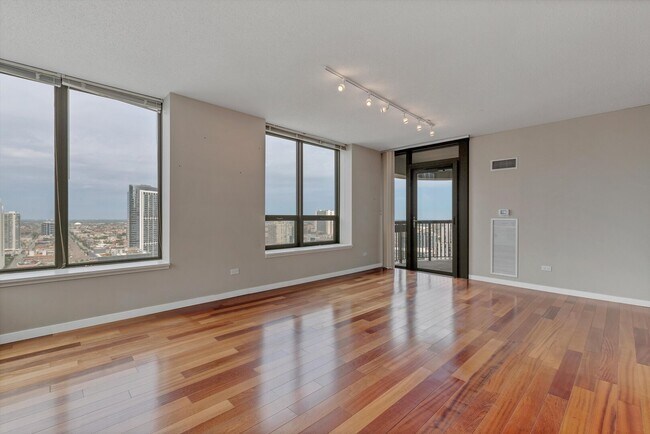 Photo - 400 N La Salle Dr Unidad 3208