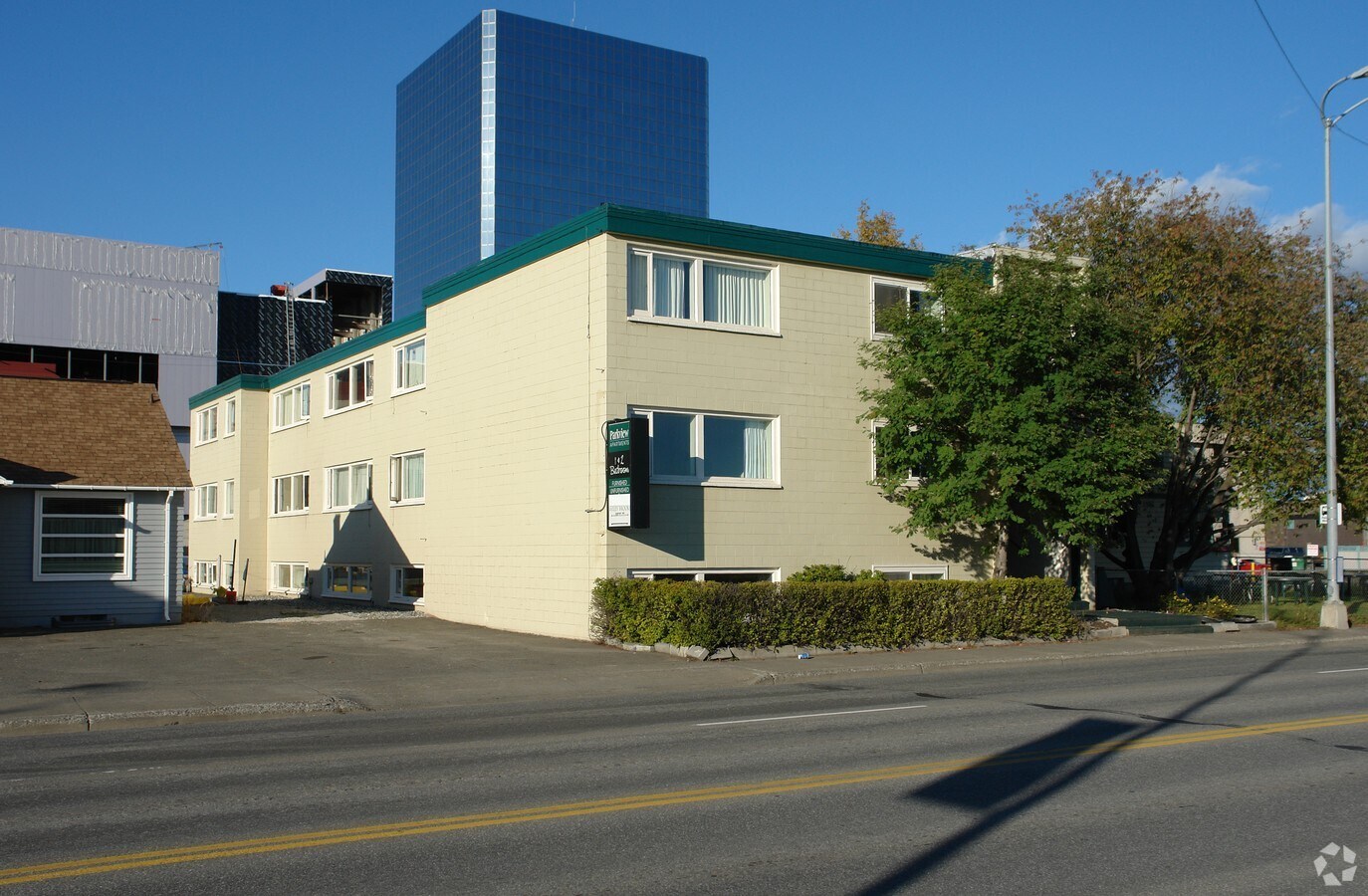 Parkview Apartments - Parkview Apartments