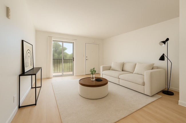 Photo - Las Palmas Apartments !