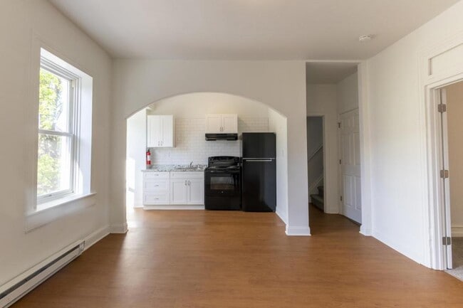 Photo - 529 Cumberland St