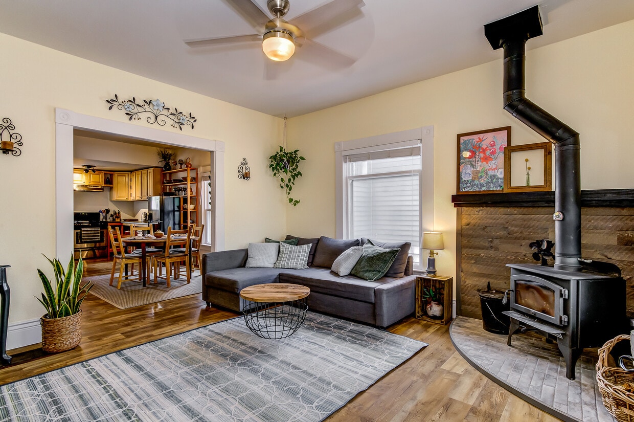 Photo - 2305 W Bijou St (Colorado Springs, CO)