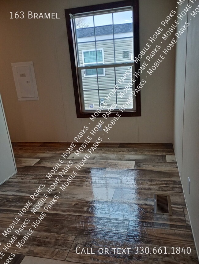 Building Photo - 163 Bramel-