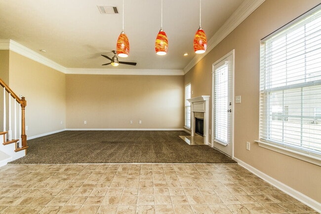 Photo - 310 Sarava Ln