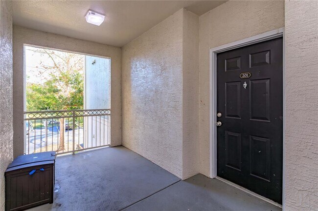 12849 Madison Pointe Cir Unit 201