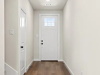 Photo - 729 Tower Rd