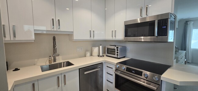 Photo - 122 Peruvian Ave Unit 0141