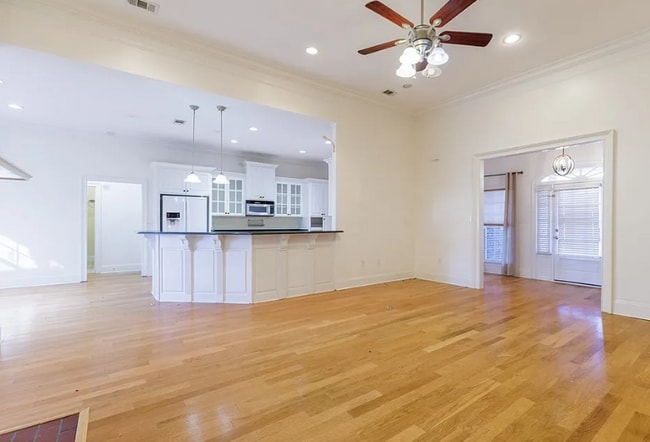 Photo - 4419 Triple Oak Dr