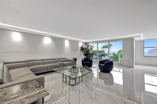 Photo - 2751 S Ocean Dr Unit 404N