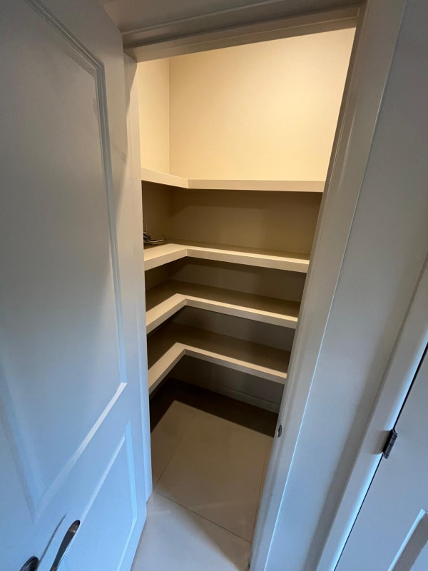 Photo - 404 Newport Ave