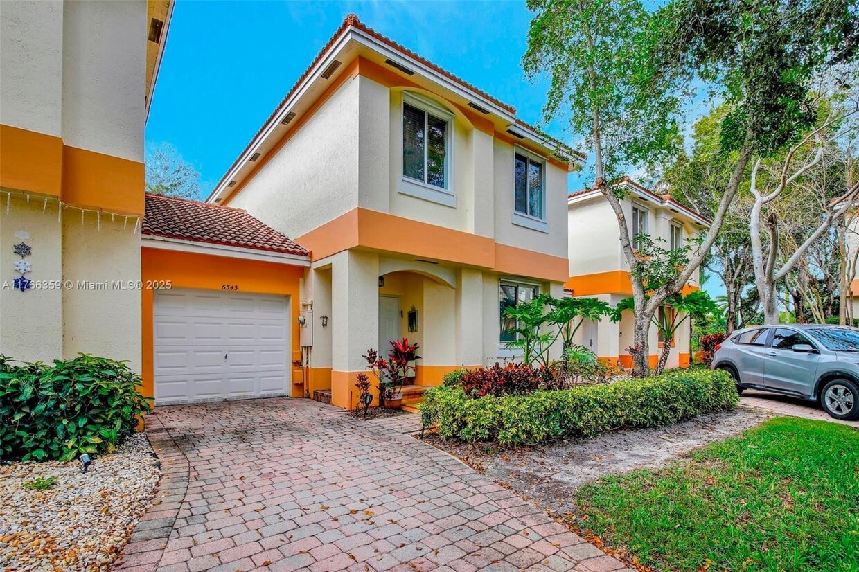 Photo - 6543 Hidden Cove Dr (Davie, FL)