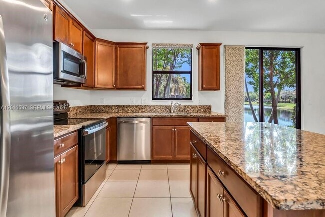 Photo - 6978 Broadland Wy