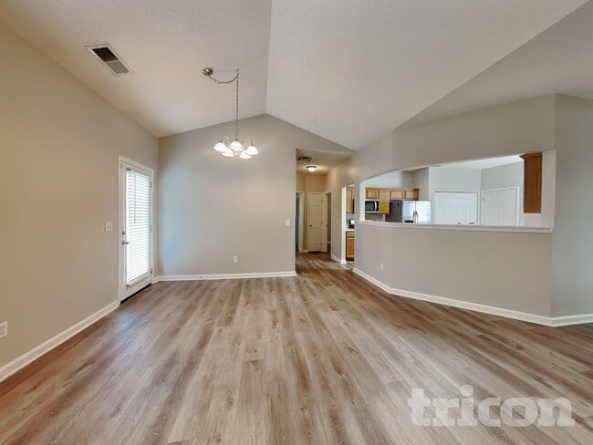 Photo - 114 Arbor Chase Pkwy