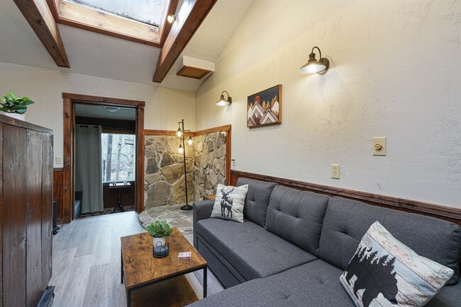 Photo - 72 Faulkner Rd Unit ID1308962P