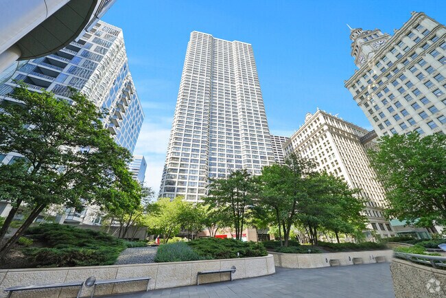 Building Photo - 405 N Wabash Ave Unit 502 Rental