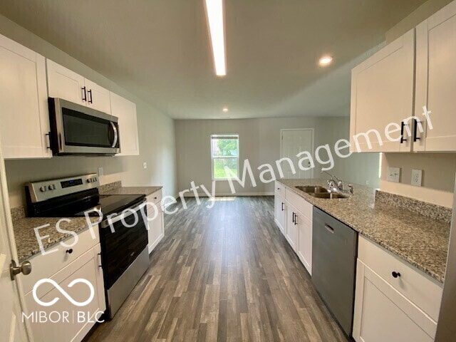 Photo - 2913 W Kings Cyn Dr