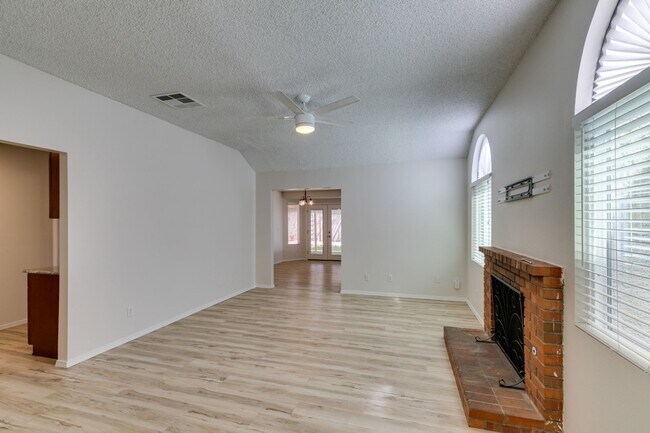 Photo - EASTERN AND WINDMILL 3 BEDROOM HOME WITH LARGE BACKYARD, NO HOA, AND SOLAR PANELS