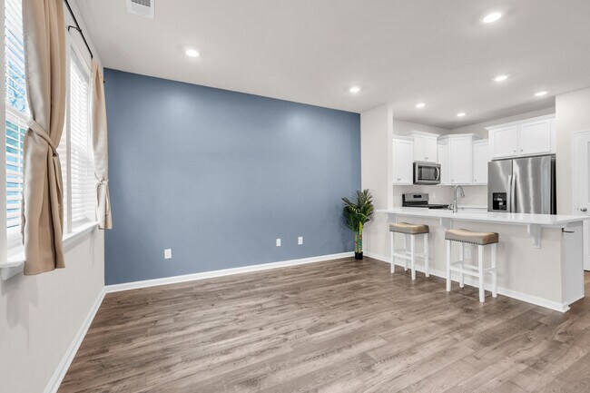 Photo - 19 Katherine Dr