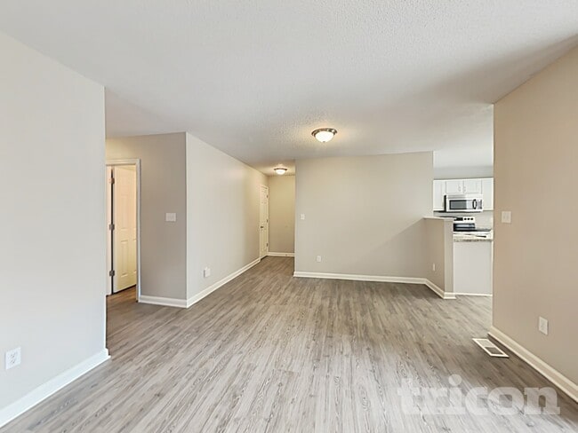 Photo - 1031 Castle Rock Ct