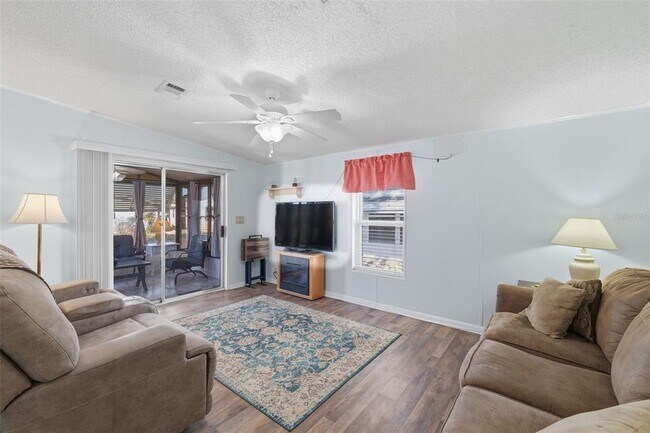 Photo - 326 Nesbitt Park Ave