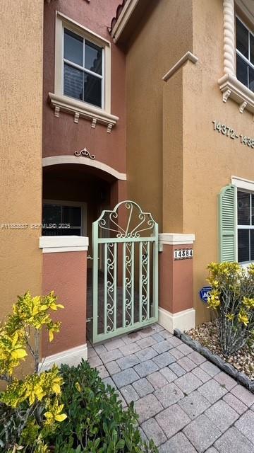 Photo - 14384 SW 11th St