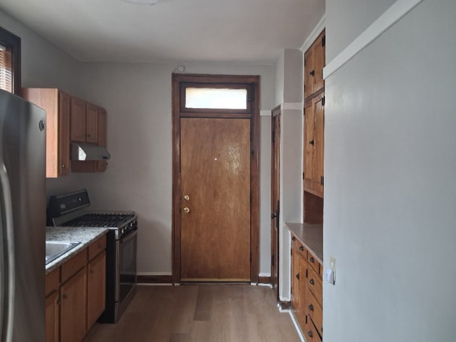 Photo - 8808 S Blackstone Ave Unit 3