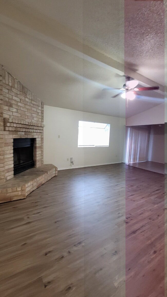18214 Almonte Ln