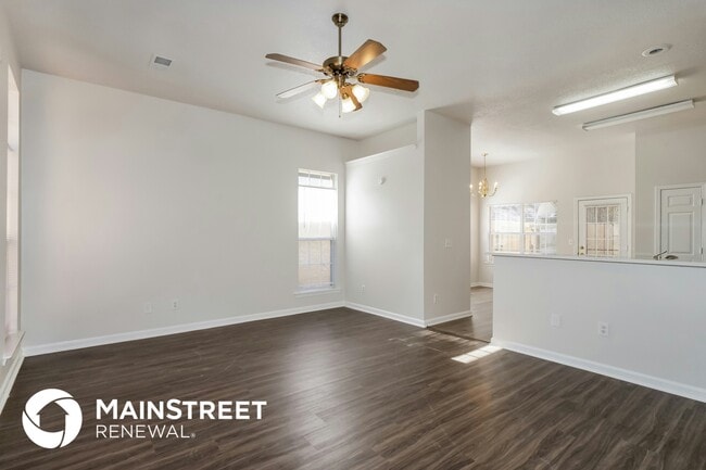 Photo - 7040 Millers Glen Way