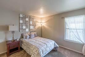 Building Photo - 1 bedroom in Denton TX 76209 Unit # 53 Rental