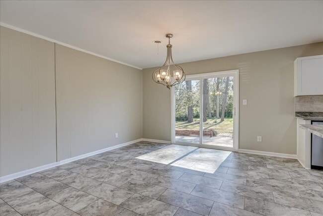 Photo - 1202 Oakdale Rd
