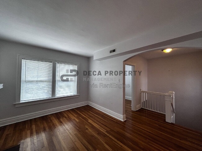 3421 Magnolia Ave