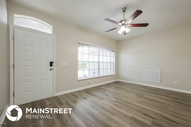 Photo - 2301 Jetridge St