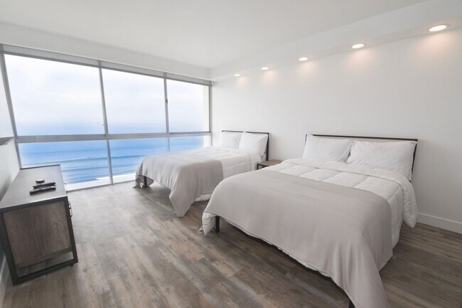 1830 Avenida Del Mundo Unidad Vacation Rental
