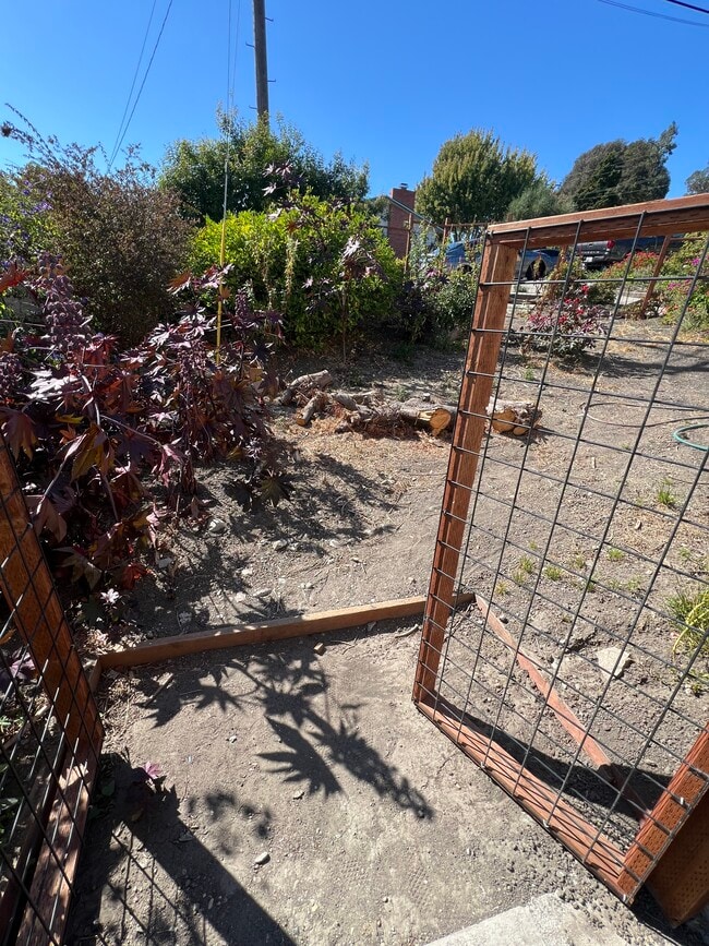 Photo - 4230 Garden Rd