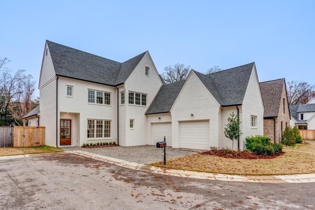 Photo - 455 Oma Cove