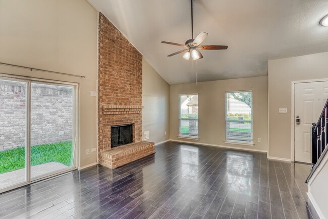 Photo - 3534 Duncaster Dr