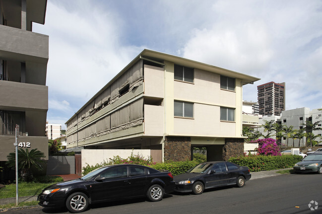 Photo - 1418 Kewalo St Apartments