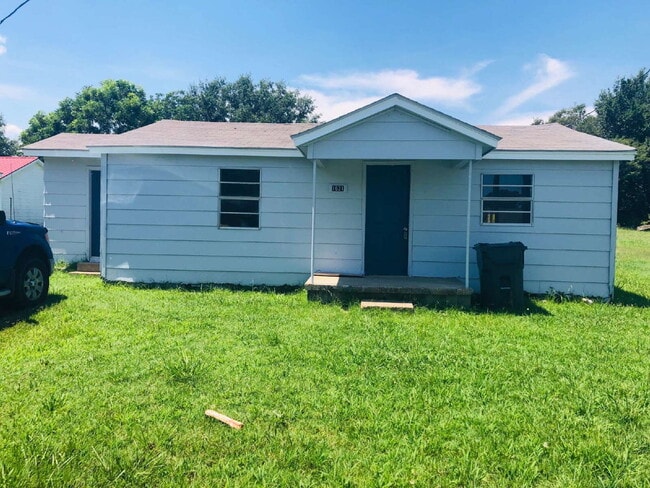 Building Photo - "Charming 3-Bedroom Home in Jonesboro – Cozy 955 Sq Ft Living!"