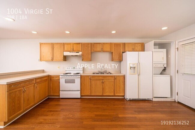 Photo - 1004 Virgie St