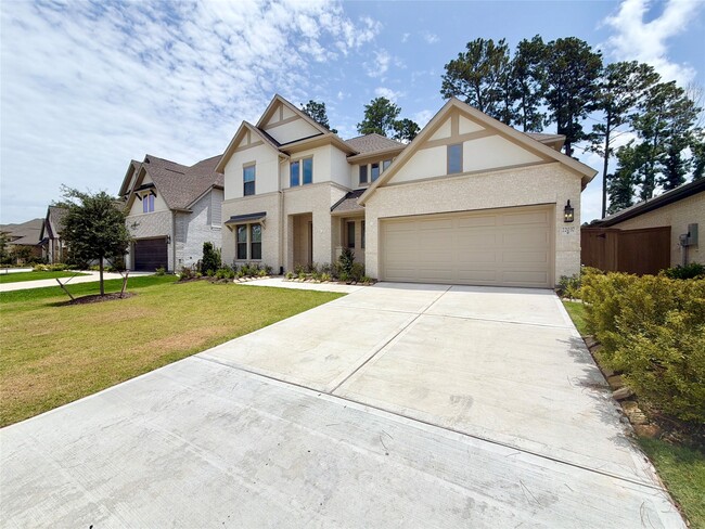Building Photo - 22037 Gateway Arch Dr