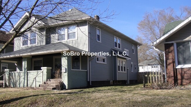 Photo - 4054 North Park Avenue