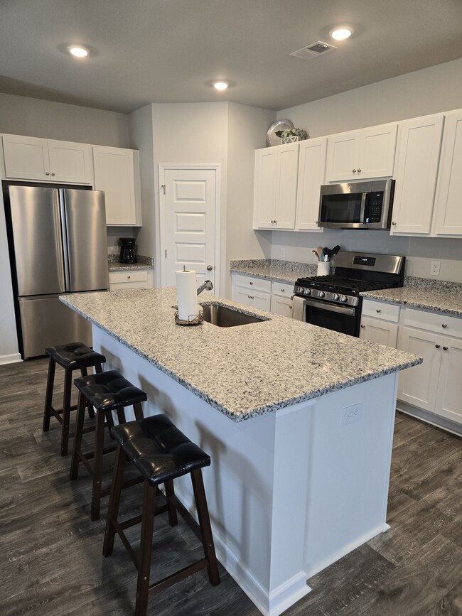 Photo - 175 Saltgrass Way
