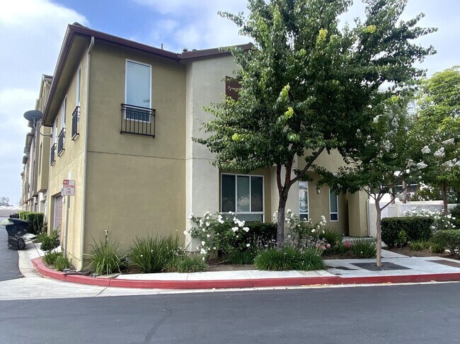 4 Bdrm Parkside Village Gem - 2 weeks fre... - 4 Bdrm Parkside Village Gem -  2 weeks fre... Casa