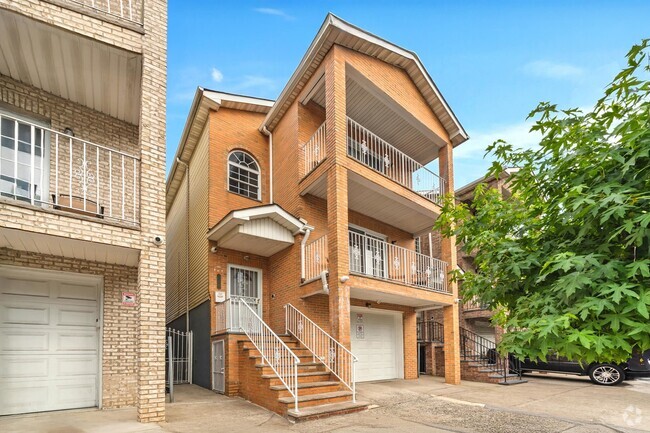 Building Photo - 706 Ocean Ave Unit 2 Rental