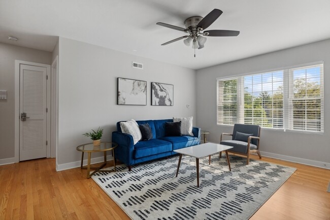 Photo - 136 Ridge Ave Unidad 2